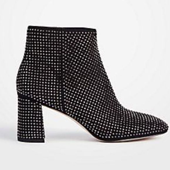 Ann Taylor Shoes - EUC Ann Taylor Eden studded block heel bootie 7.5